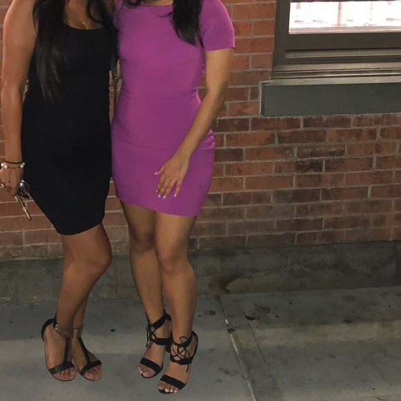 LIKELY Short Sleeve Dress - Picture 6 of 6